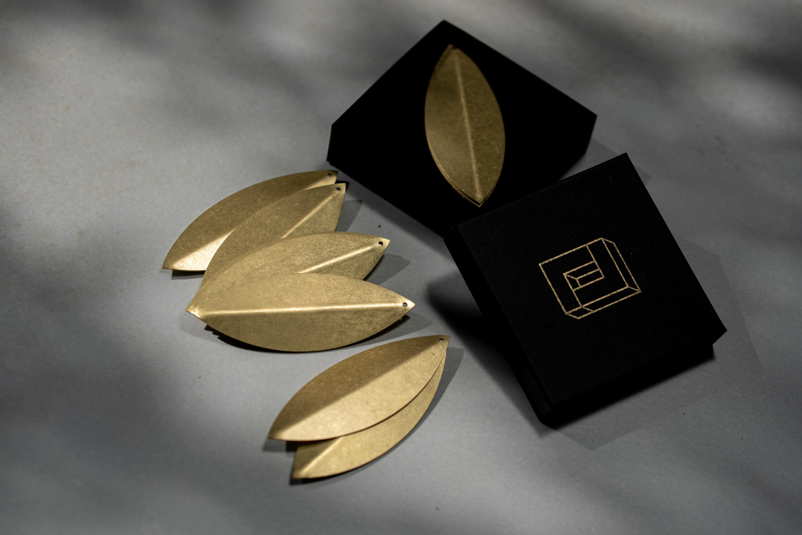 Messing Blätter 04.03. – Bild 3