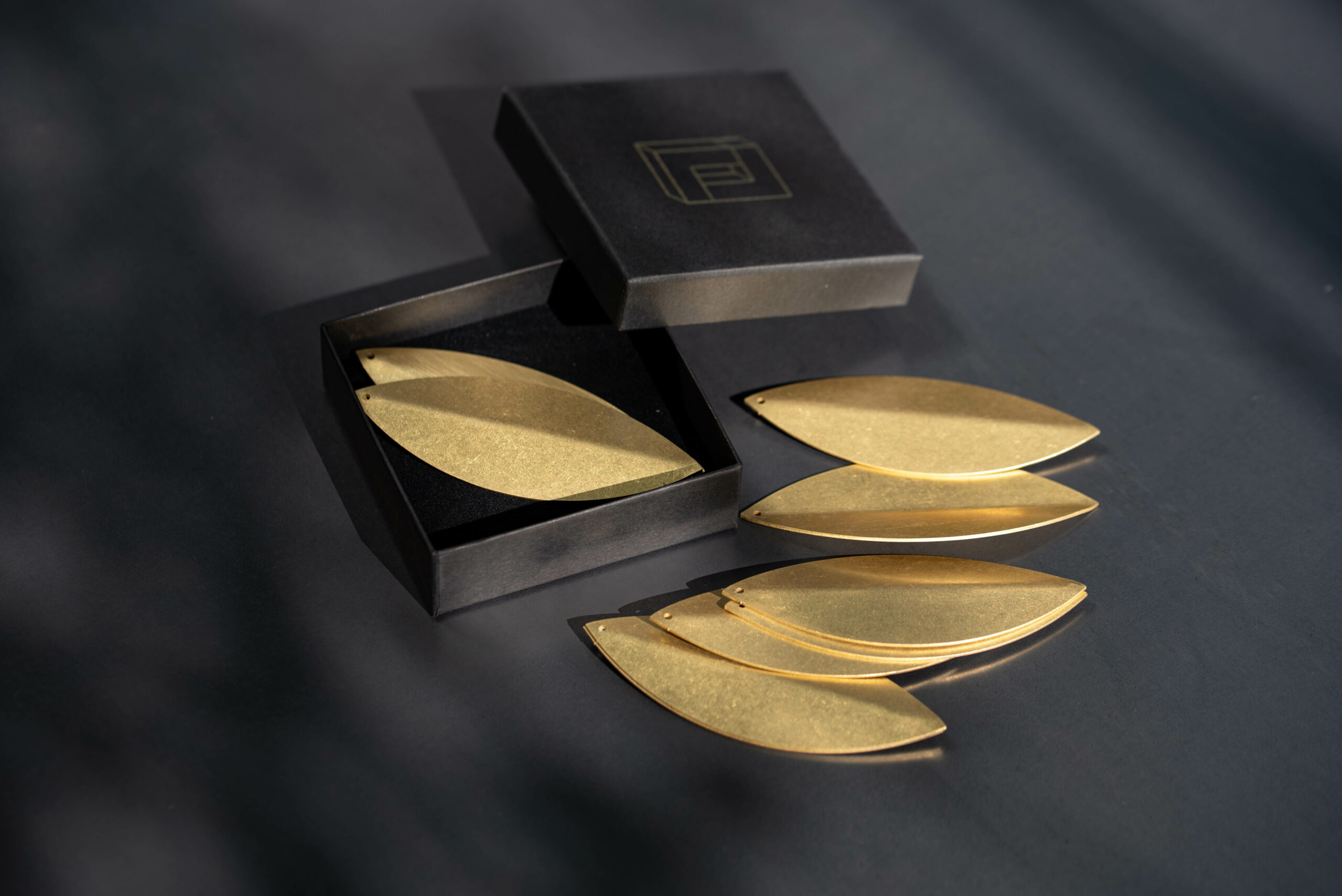 Messing Blätter 04.03. – Bild 2